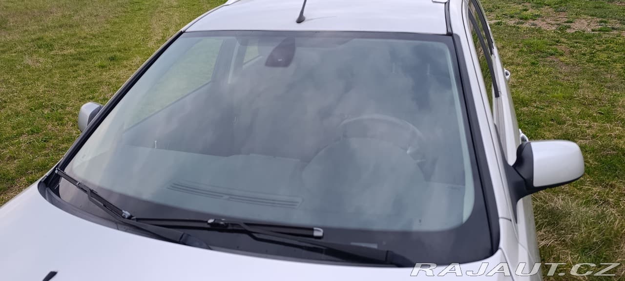 2006 Ford MONDEO - 12