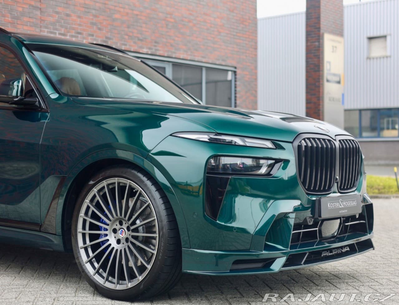 2023 BMW X7 - 5