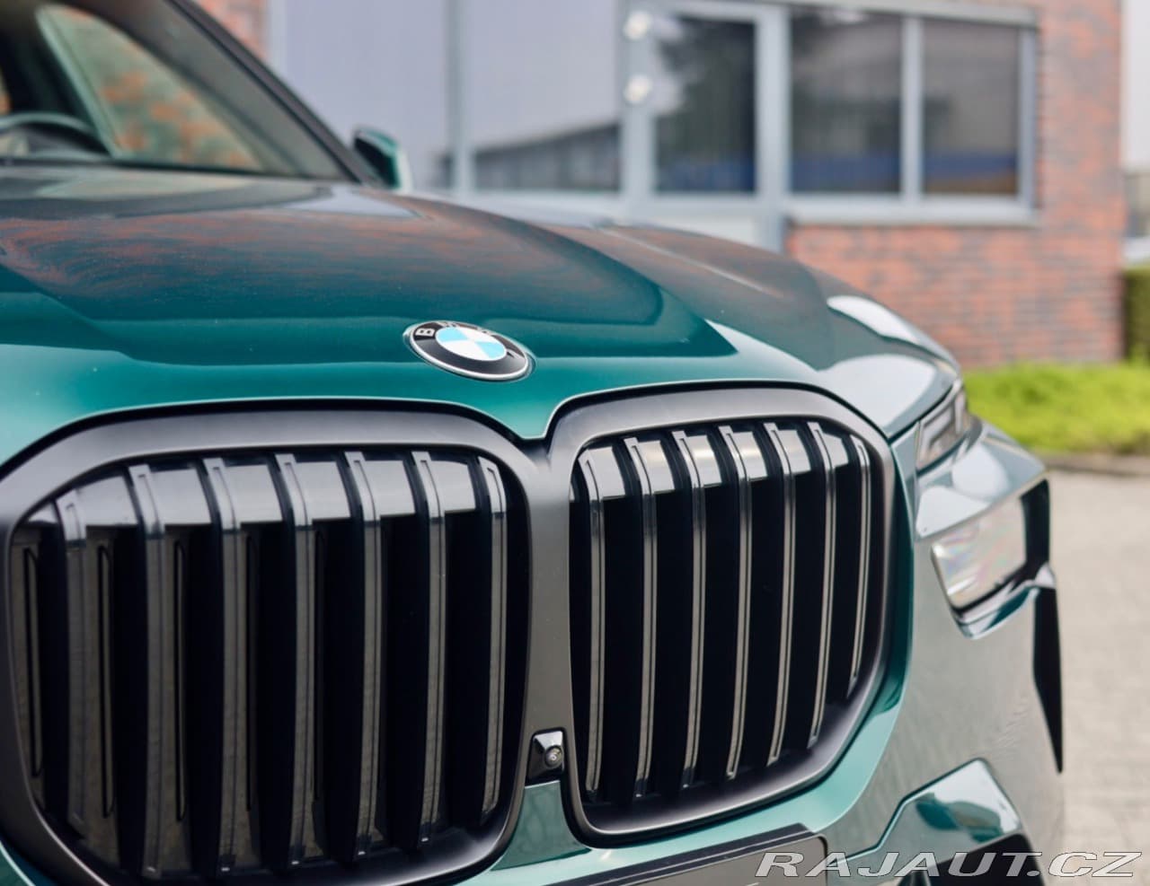 2023 BMW X7 - 6