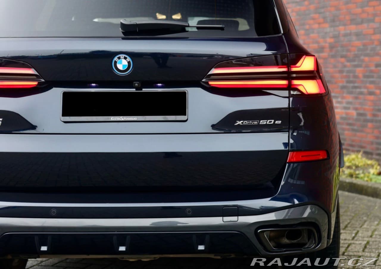 2023 BMW X5 - 12