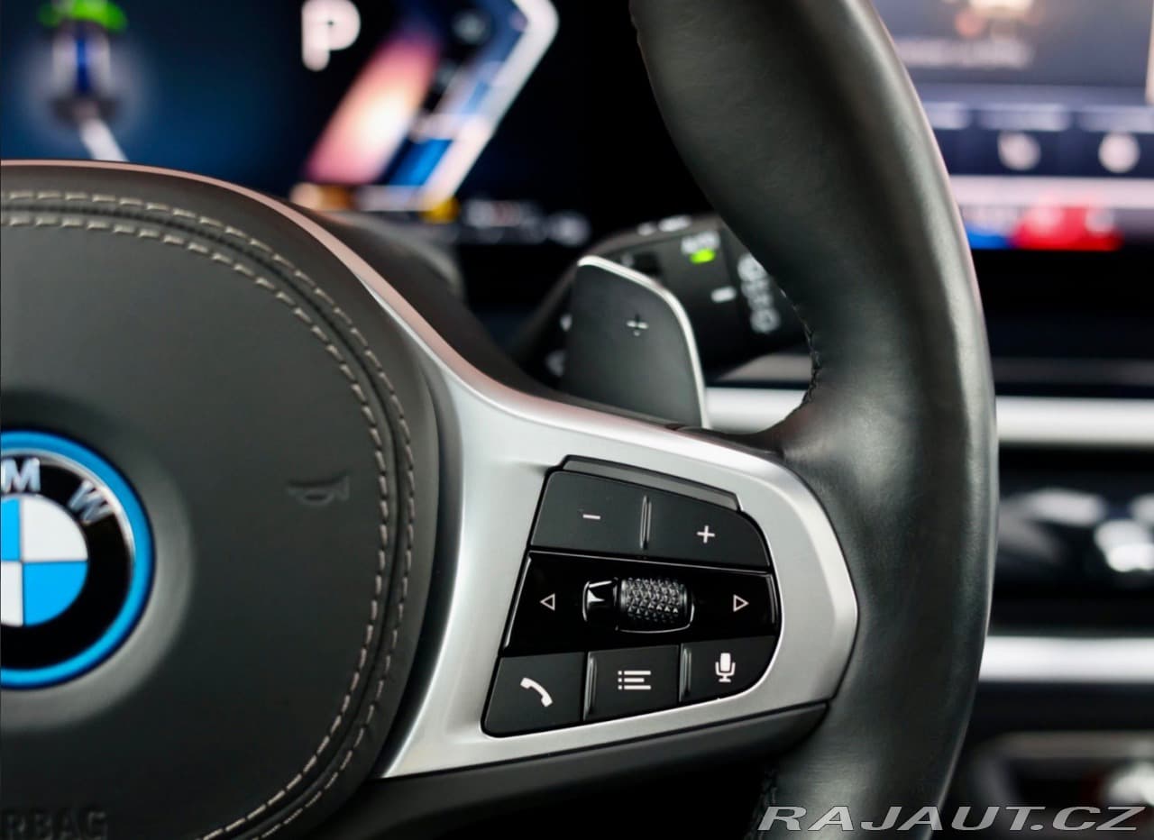 2023 BMW X5 - 16
