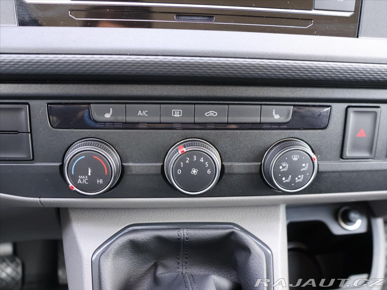 2024 Volkswagen TRANSPORTER - 17
