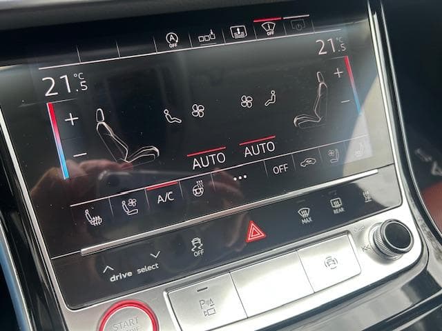 2020 Audi S8 - 17