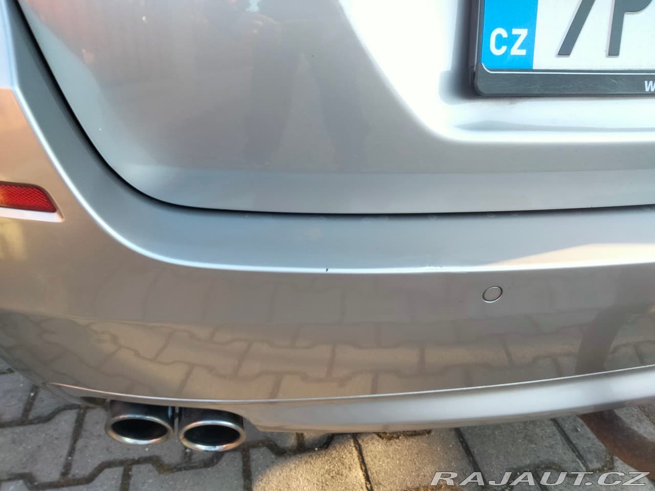 2011 BMW 5-SERIES - 13