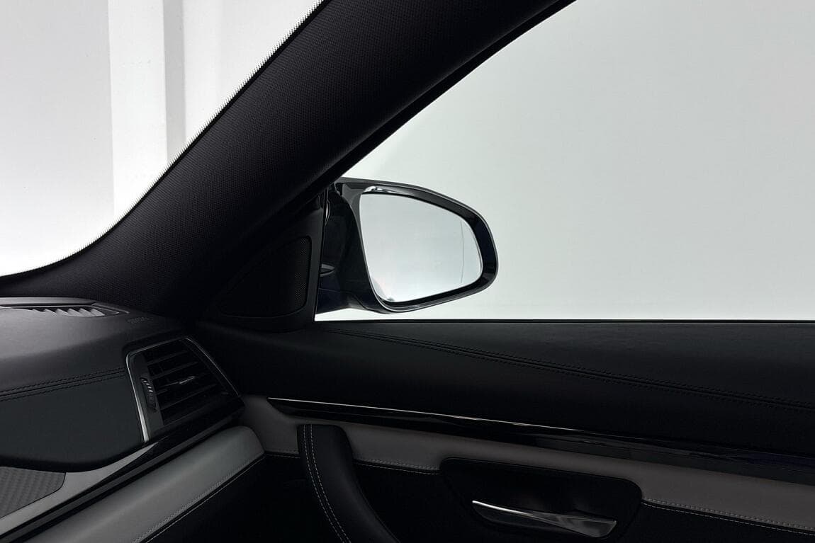 2016 BMW M4 - 19