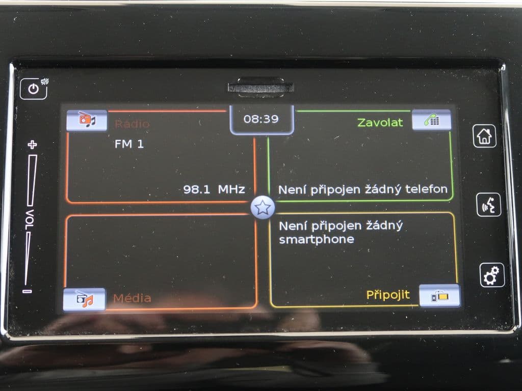2023 Suzuki SWIFT - 18