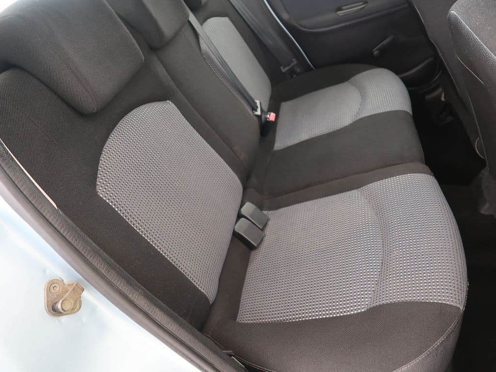 2004 Peugeot 206 - 12