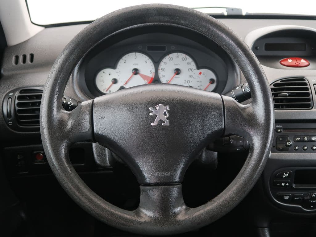 2004 Peugeot 206 - 14