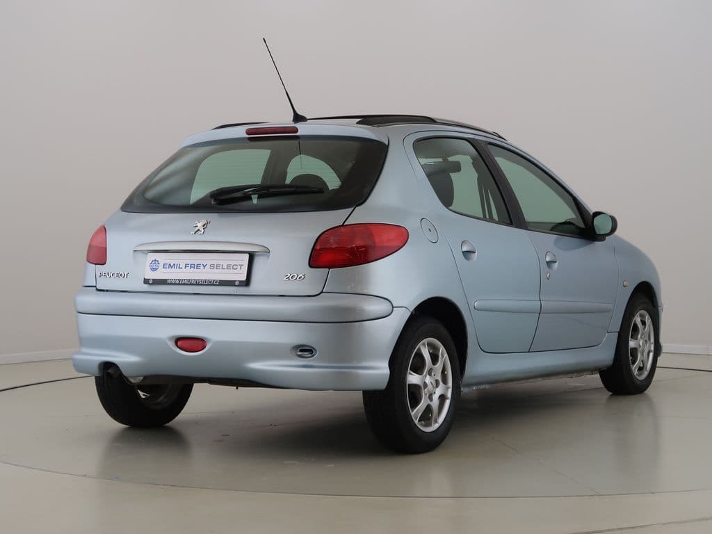 2004 Peugeot 206 - 5
