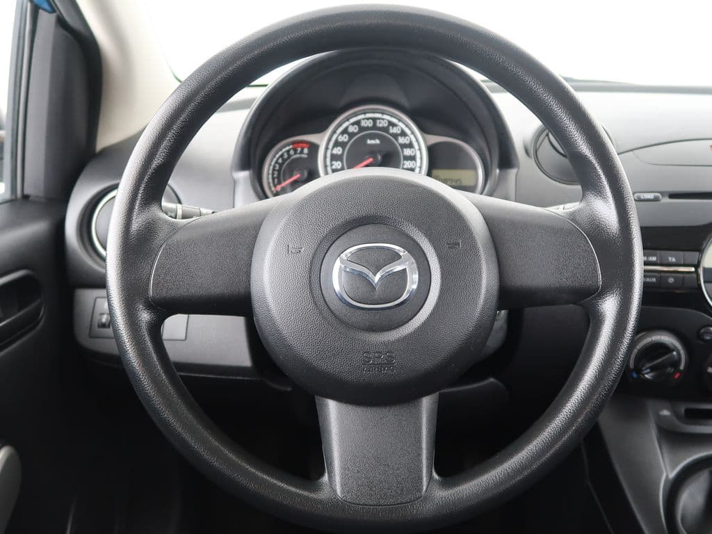2012 Mazda 2 - 14