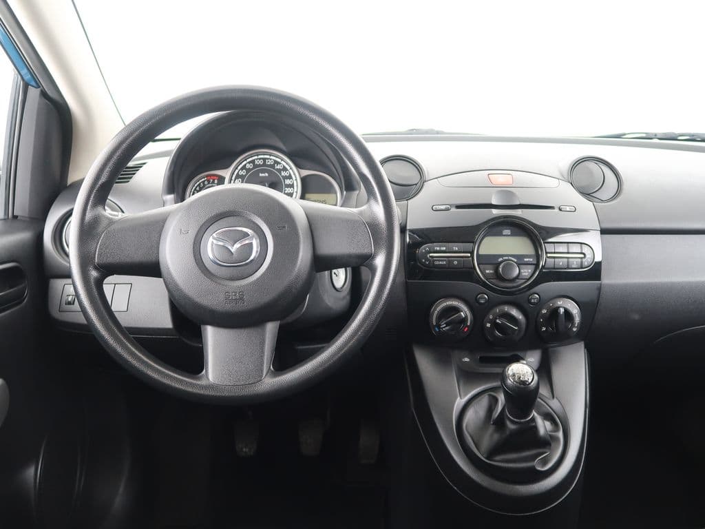 2012 Mazda 2 - 15
