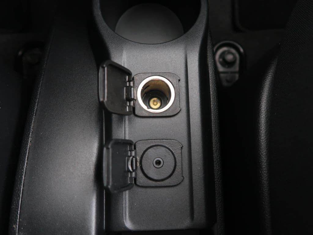 2012 Mazda 2 - 18