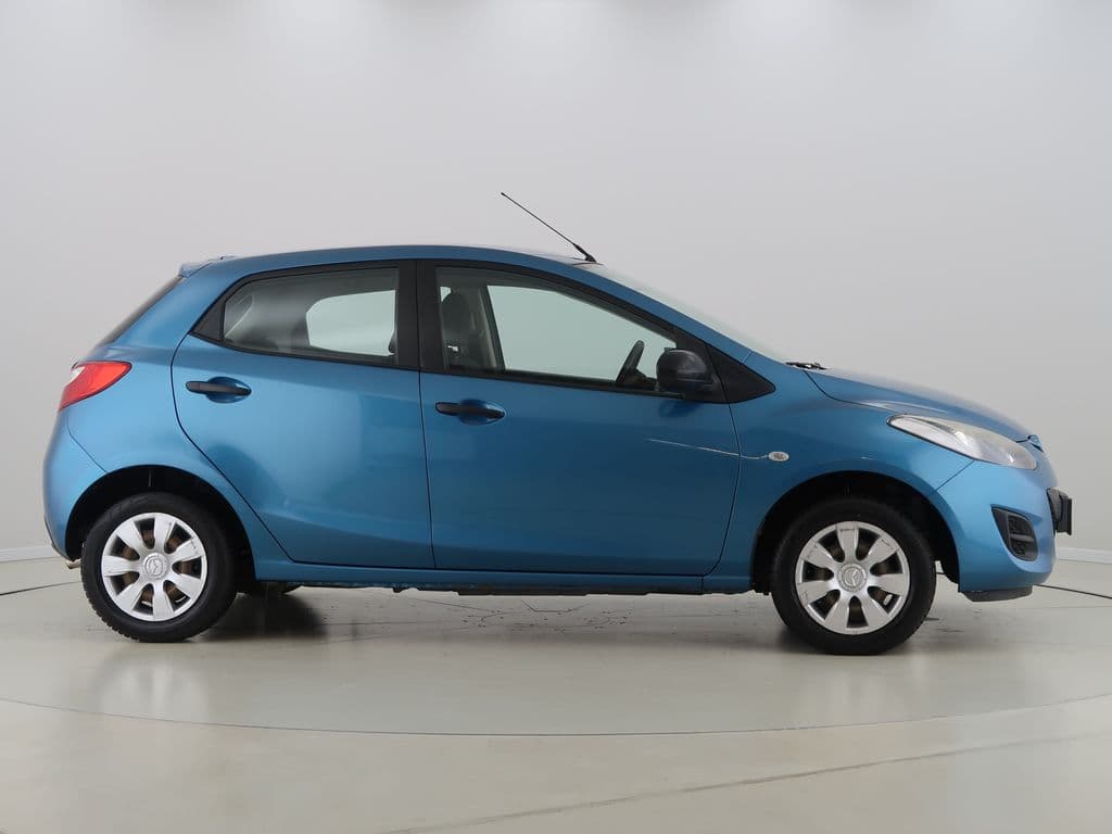 2012 Mazda 2 - 4
