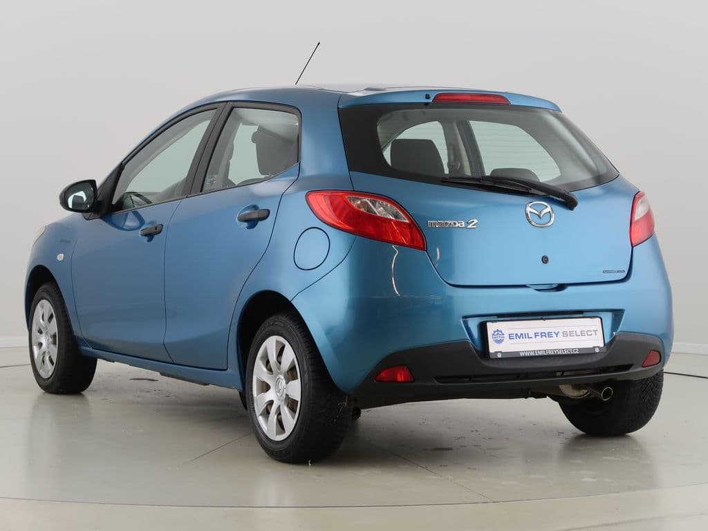 2012 Mazda 2 - 7