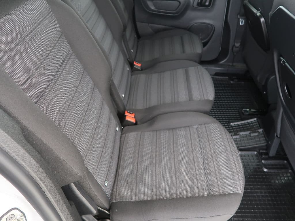 2022 Opel COMBO - 14