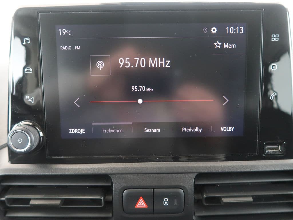 2022 Opel COMBO - 18