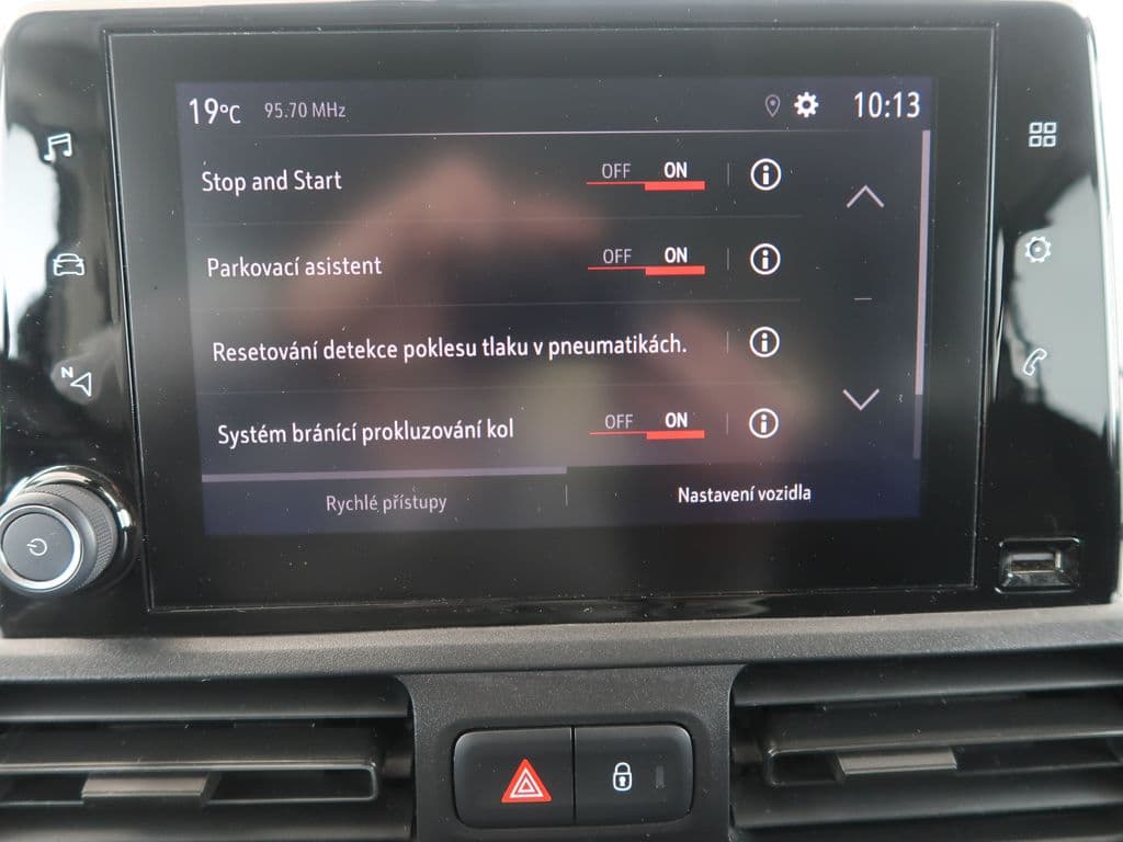 2022 Opel COMBO - 19
