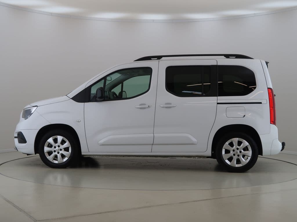 2022 Opel COMBO - 8