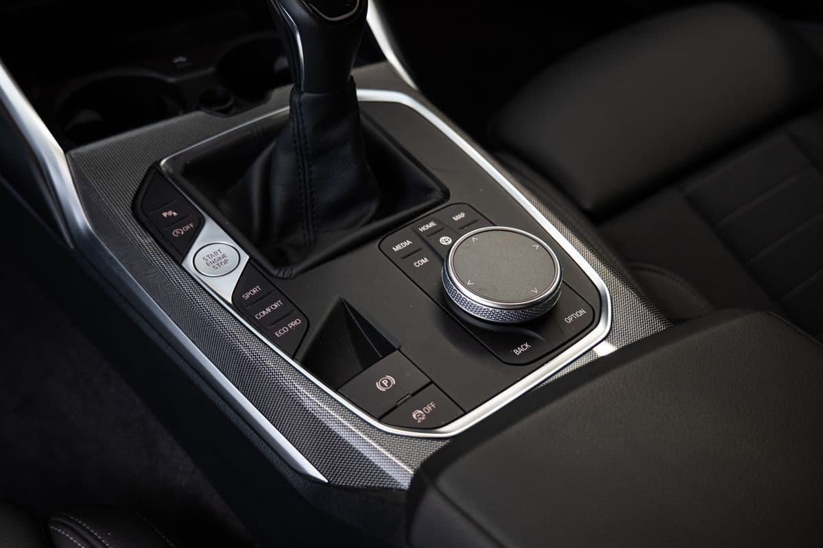 2022 BMW 3-SERIES - 13