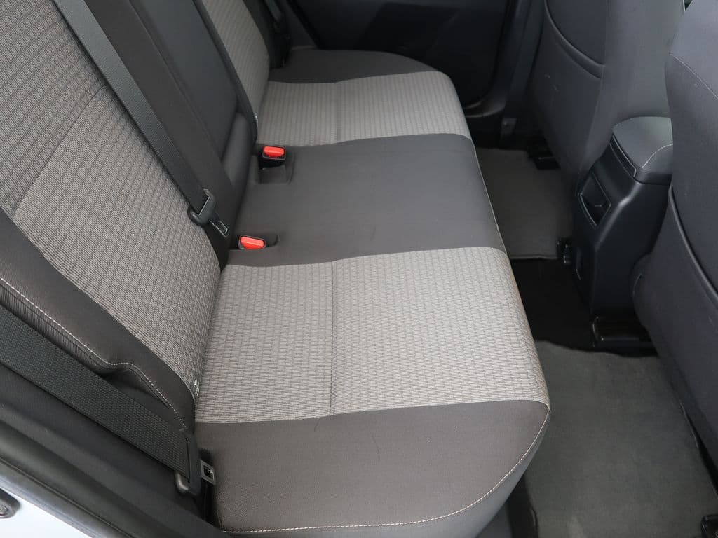 2018 Toyota AURIS - 12