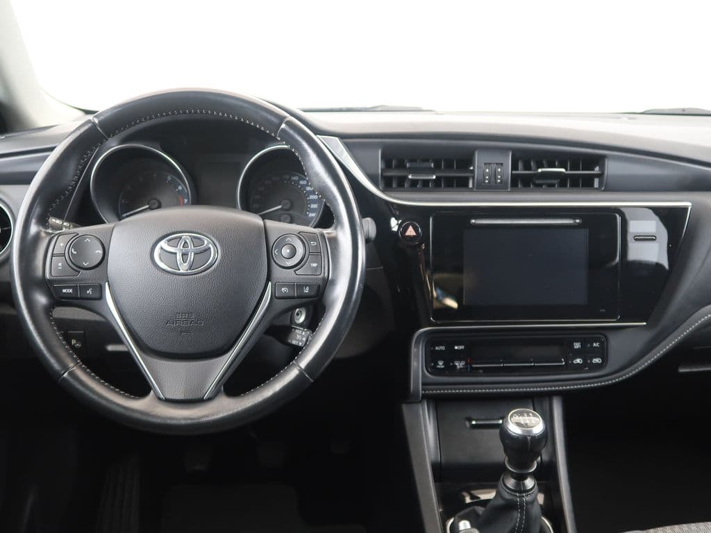 2018 Toyota AURIS - 15