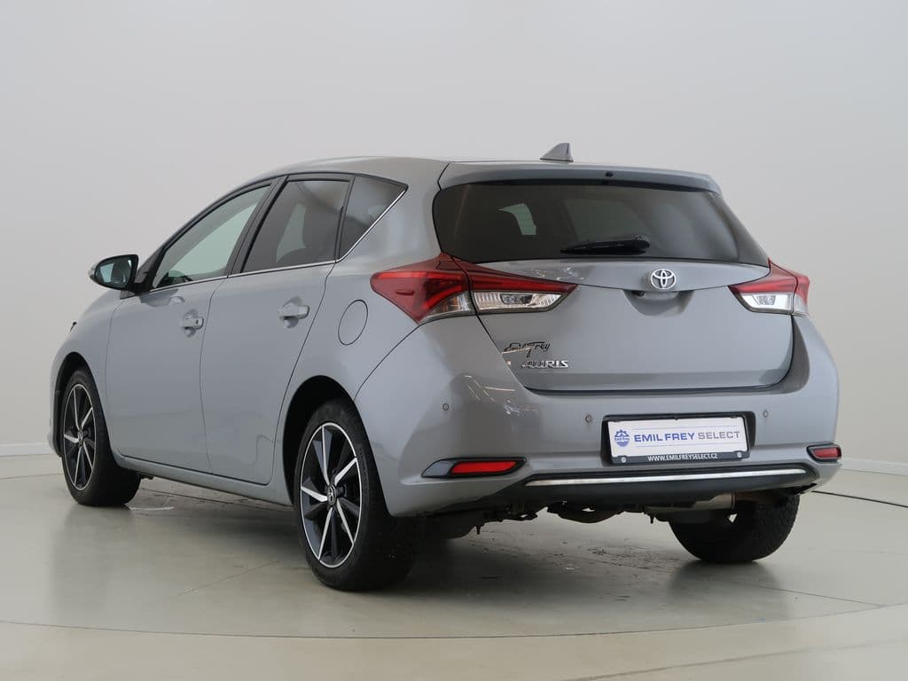 2018 Toyota AURIS - 7