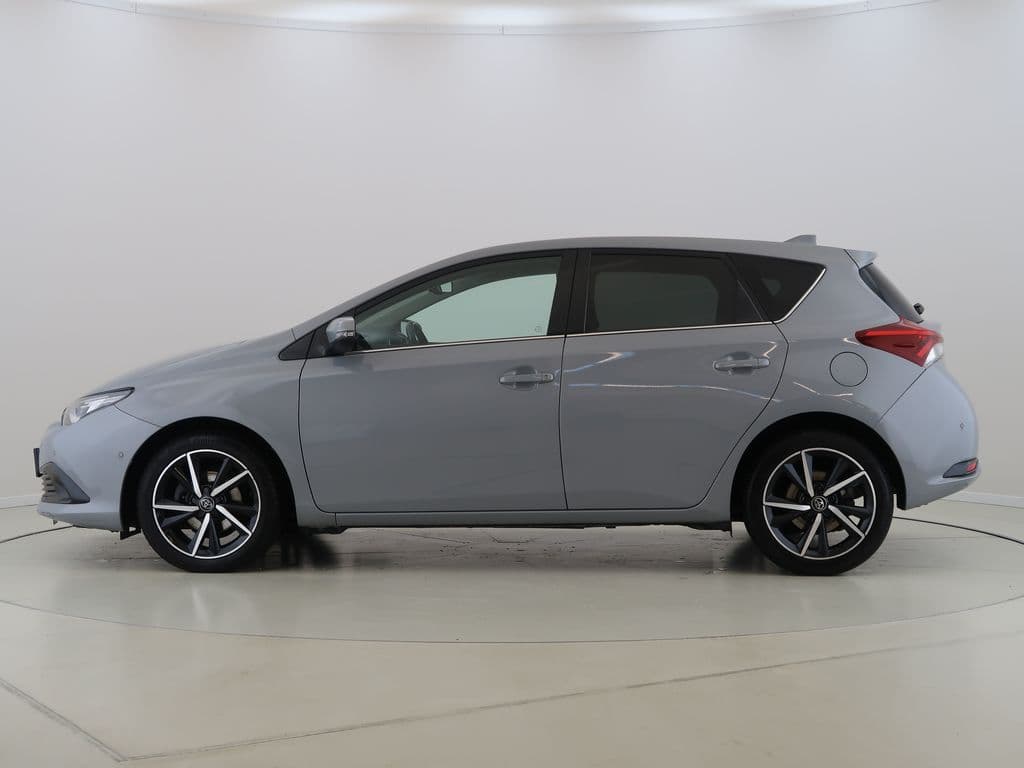 2018 Toyota AURIS - 8