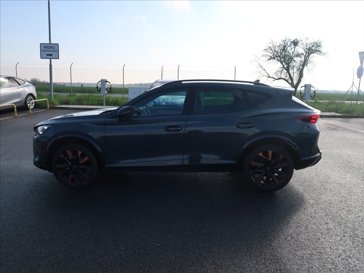 2025 Cupra FORMENTOR - 8