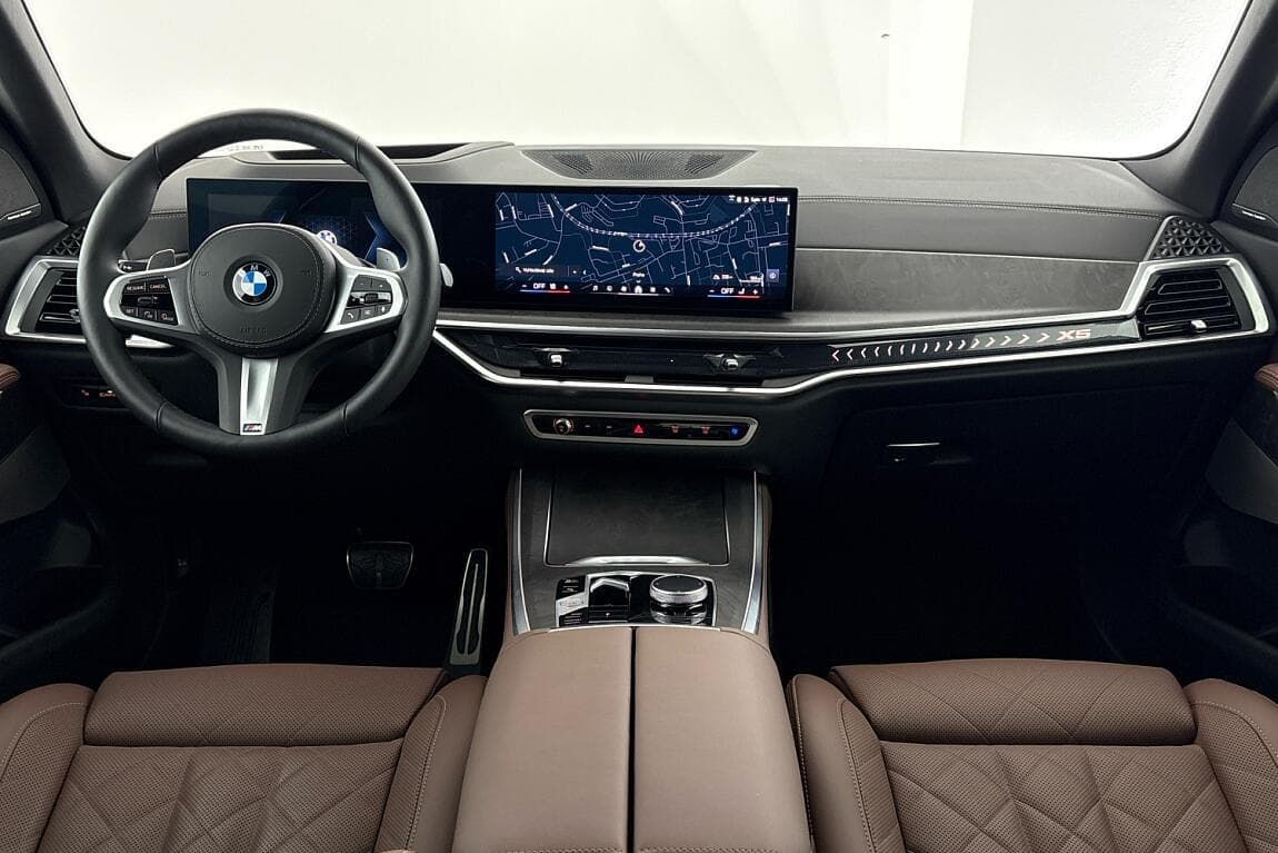 2025 BMW X5 - 16