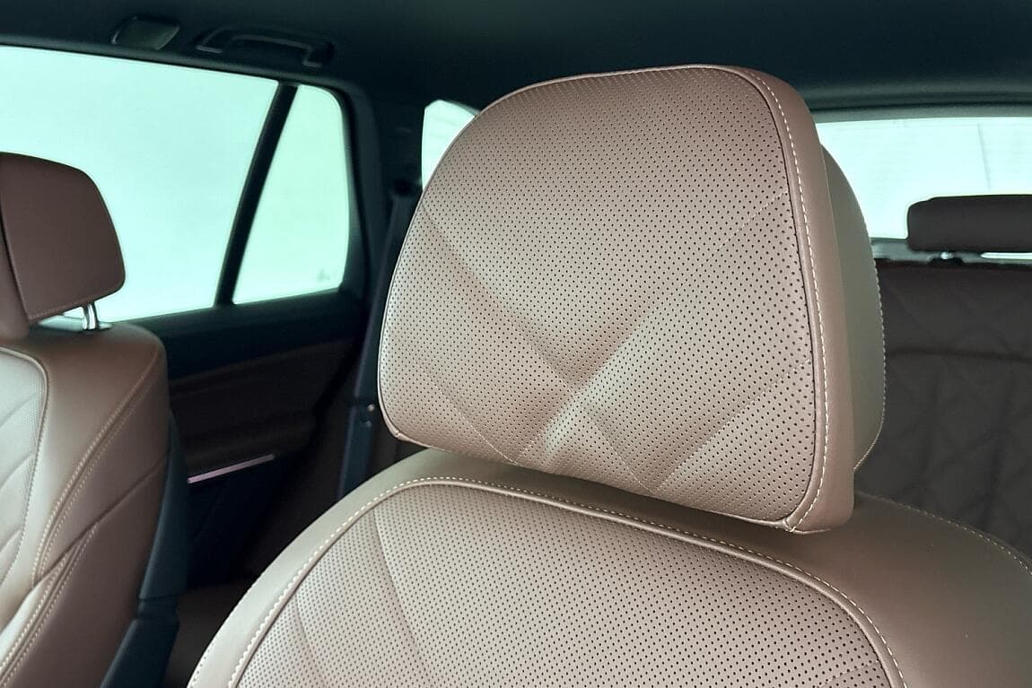 2025 BMW X5 - 7