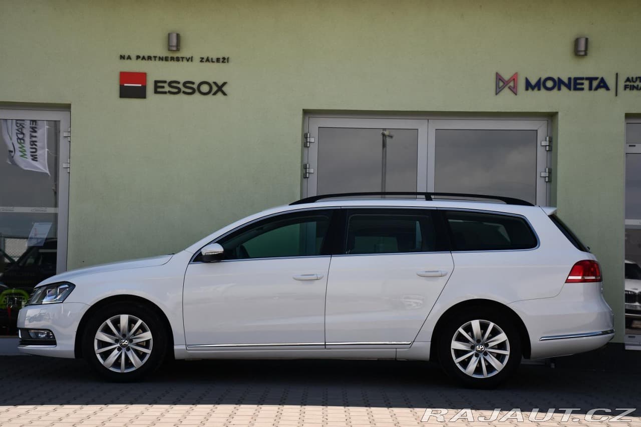 2013 Volkswagen PASSAT - 2