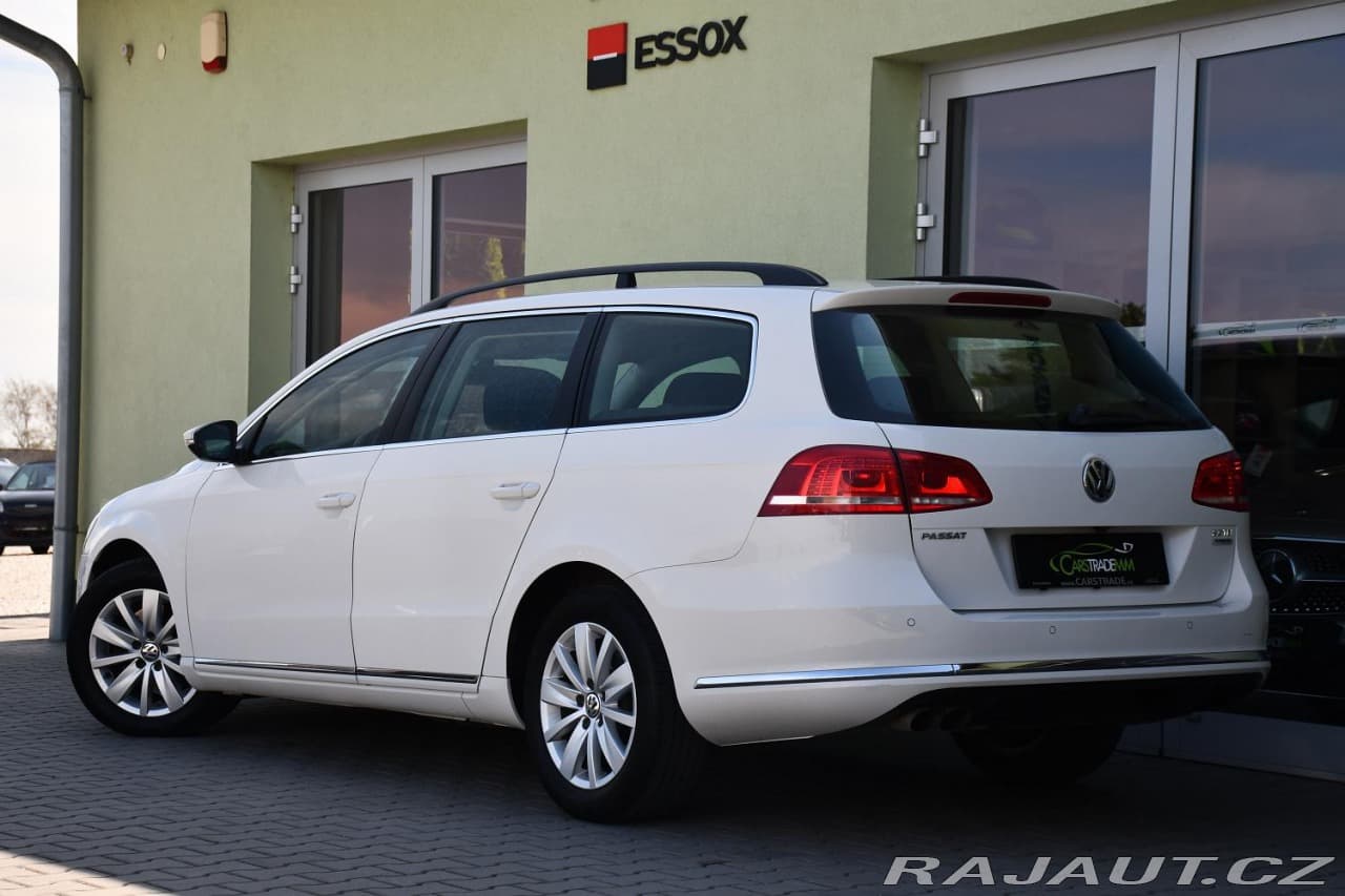 2013 Volkswagen PASSAT - 3