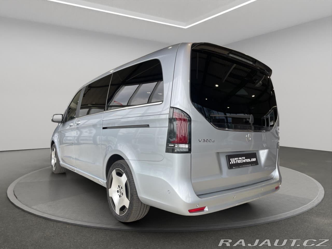 2025 Mercedes-Benz V-CLASS - 5