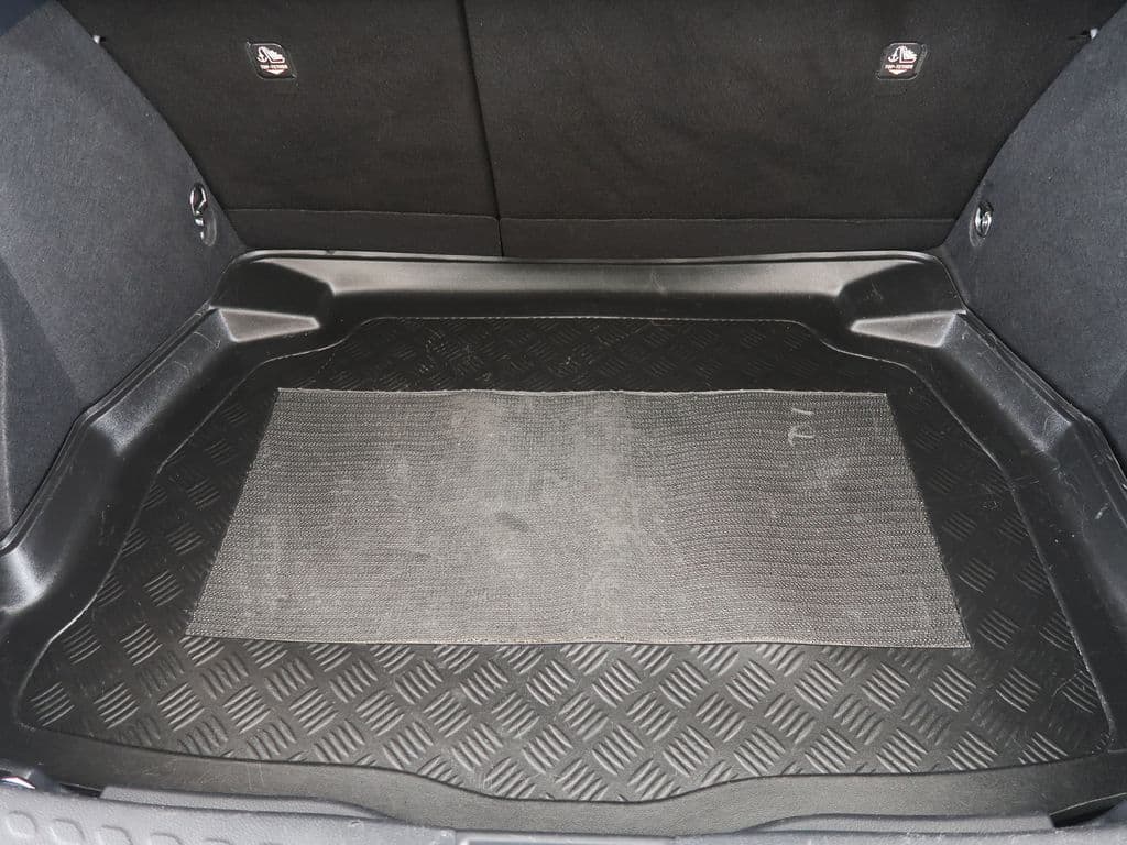 2019 Toyota C-HR - 12