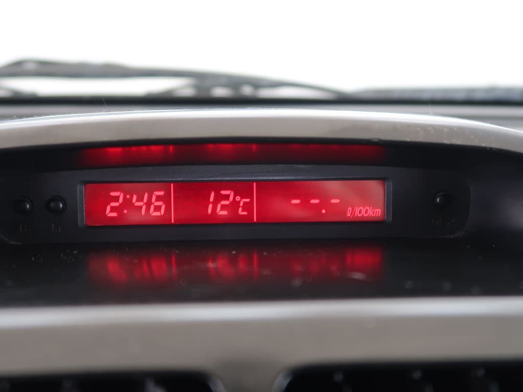 Suzuki GRAND - 16
