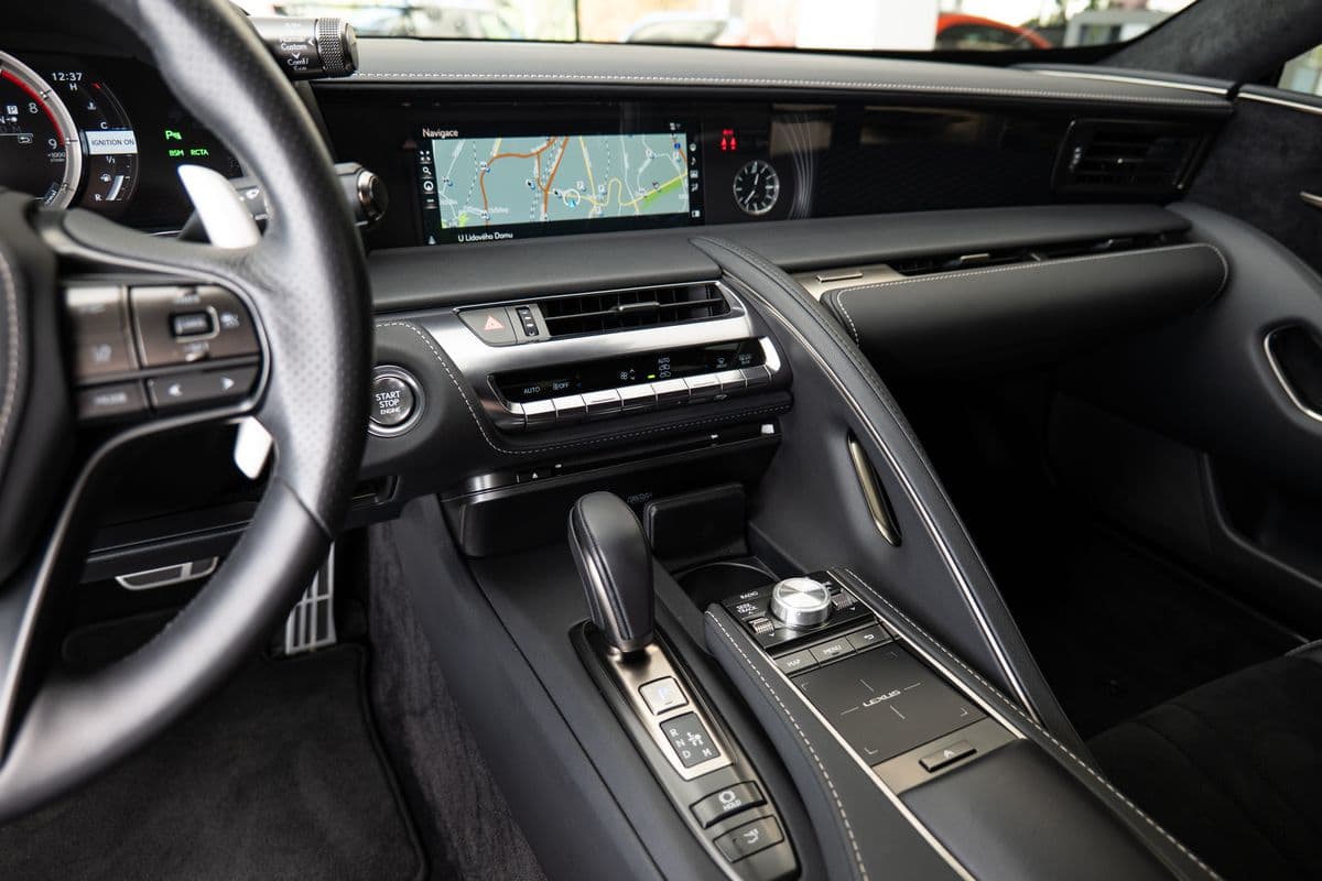 2021 Lexus LC - 12