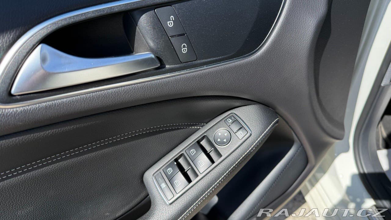 2015 Mercedes-Benz B-CLASS - 11