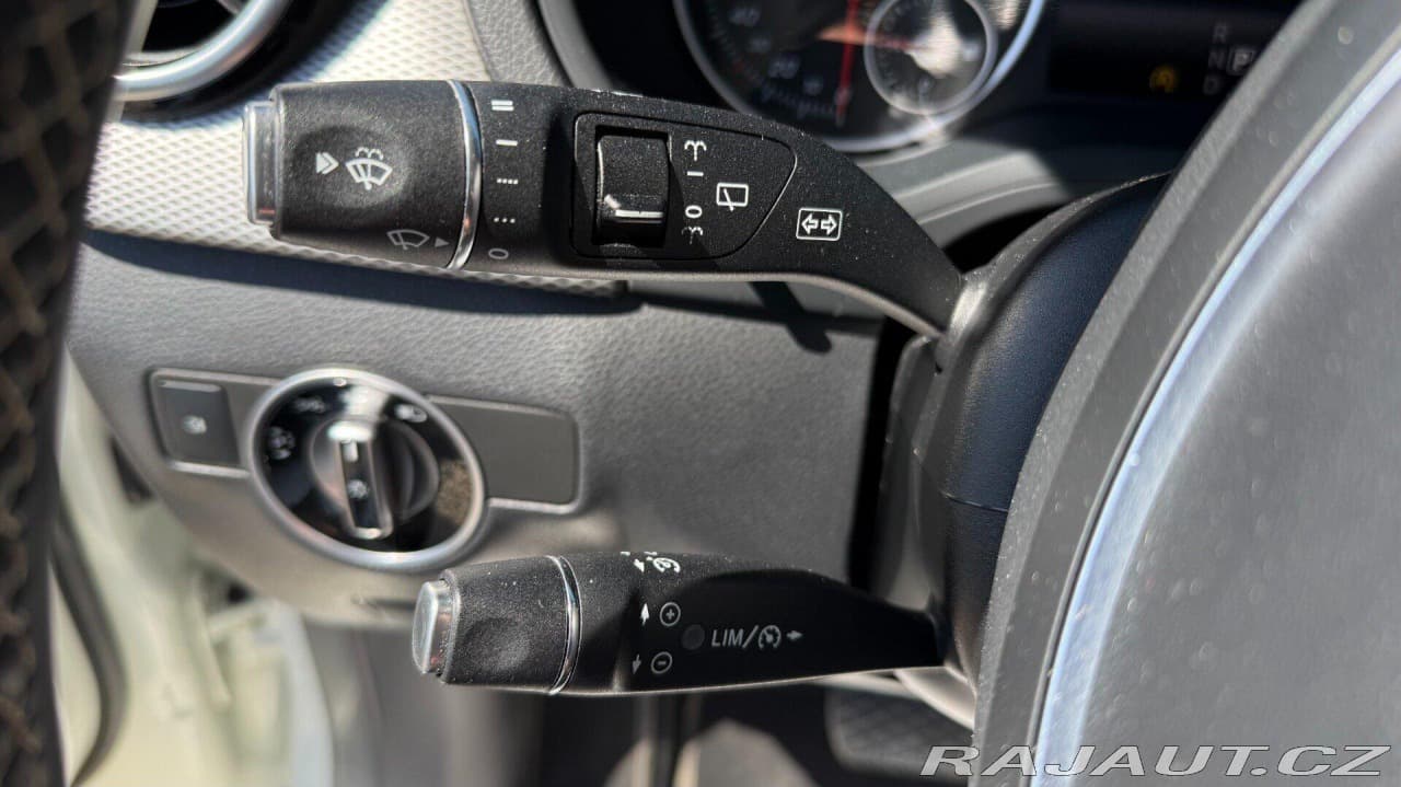 2015 Mercedes-Benz B-CLASS - 14