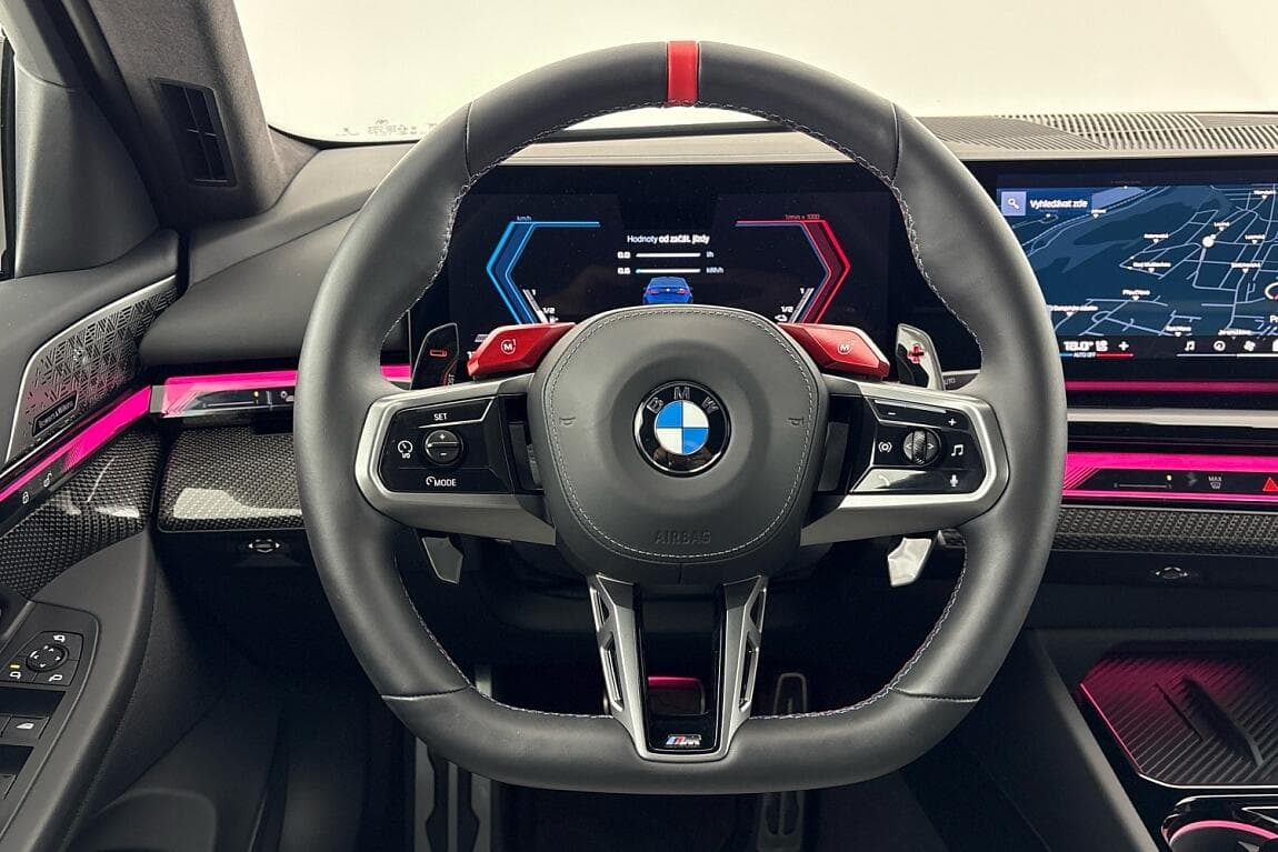 2025 BMW M5 - 19