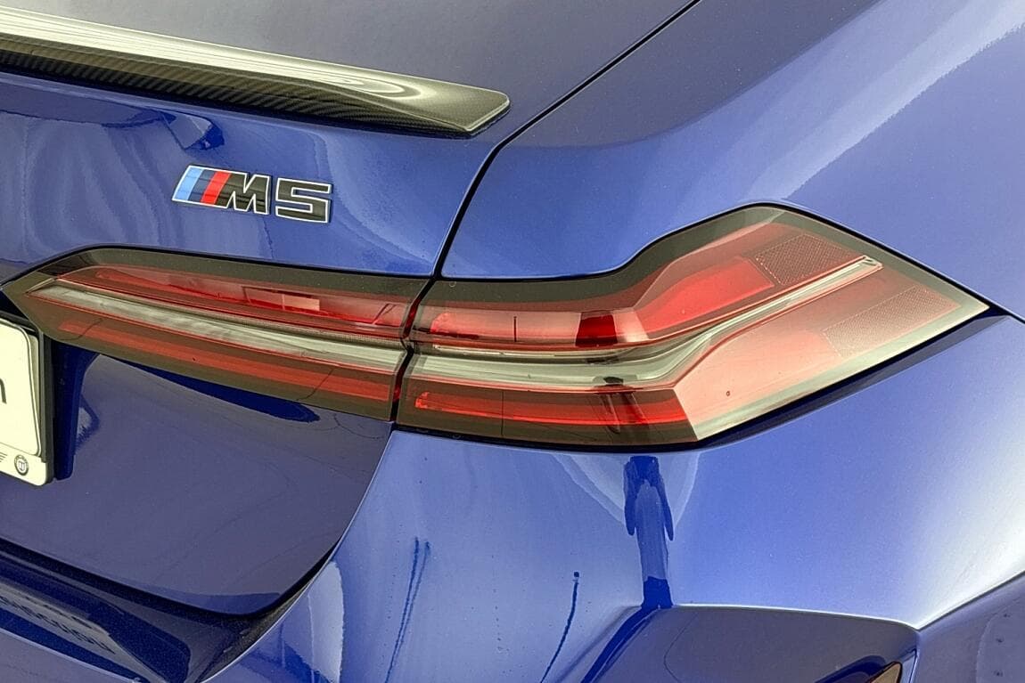 2025 BMW M5 - 5