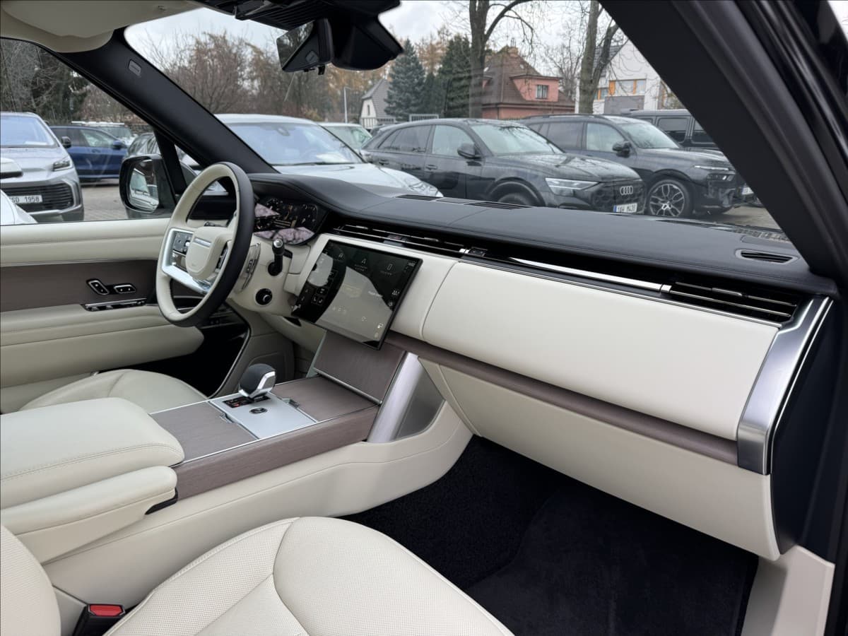 2025 Land Rover RANGE ROVER - 9