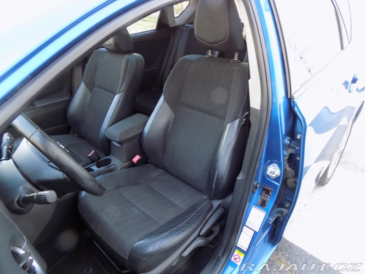2014 Toyota AURIS - 13