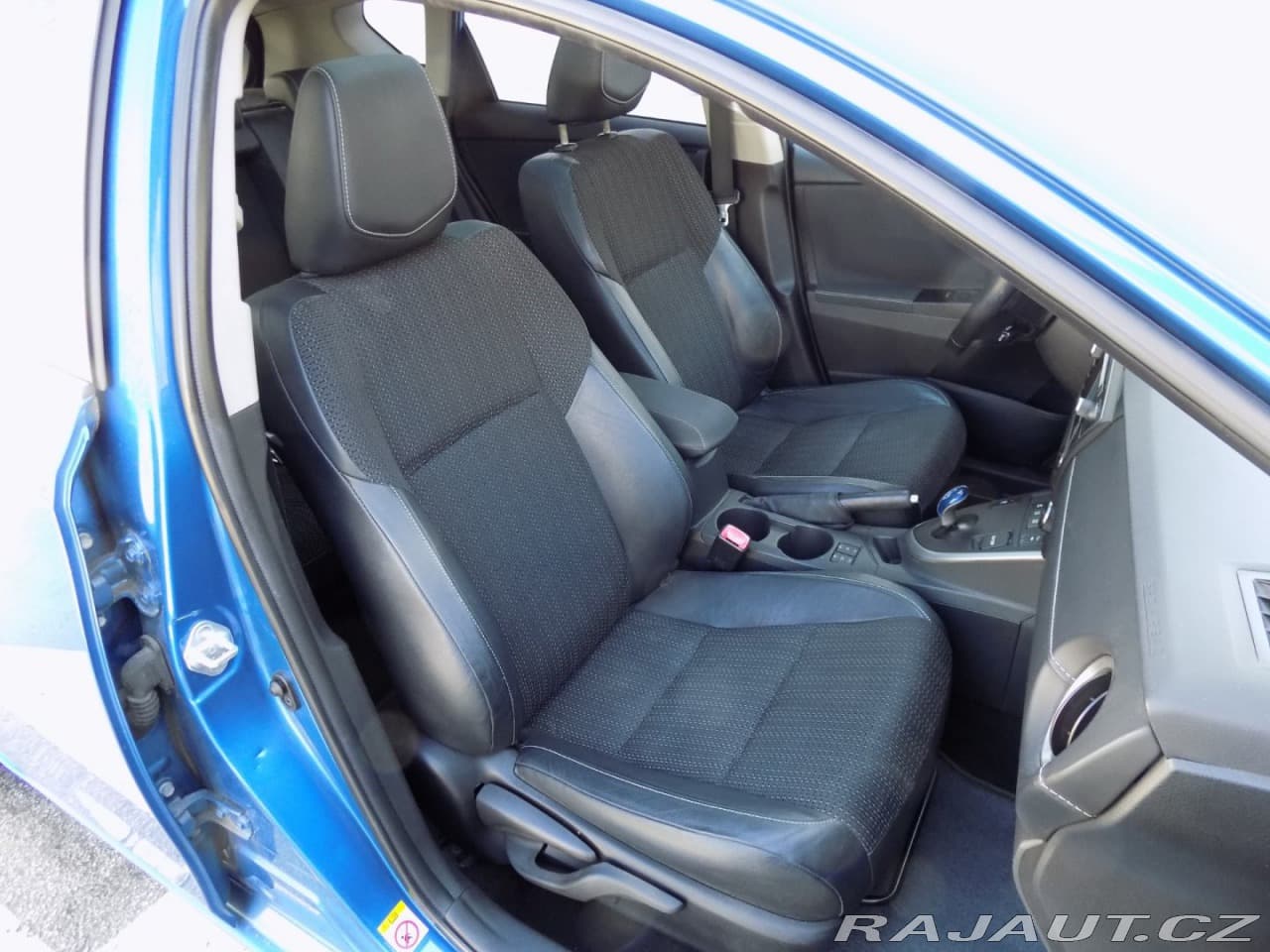 2014 Toyota AURIS - 16