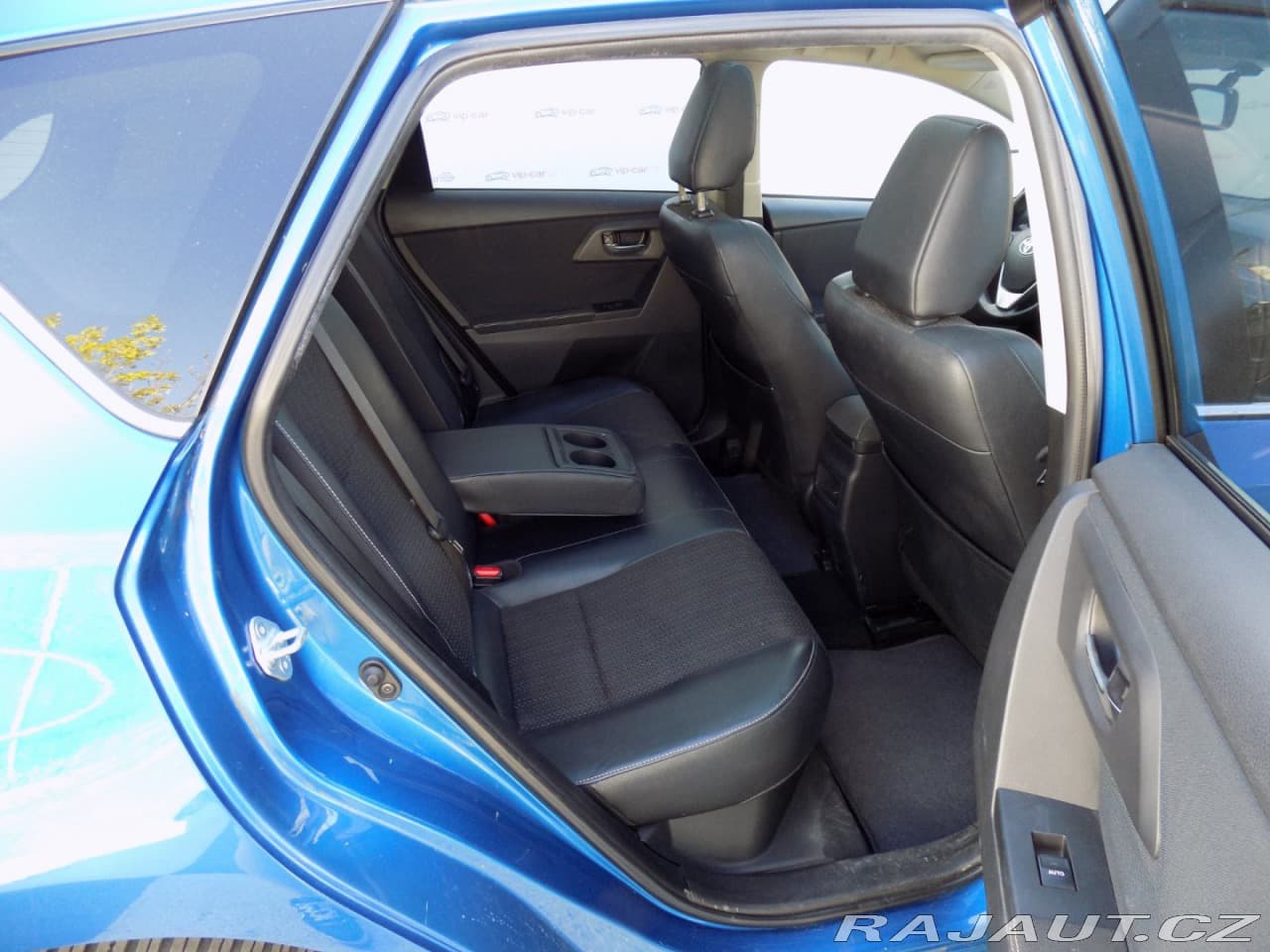 2014 Toyota AURIS - 17