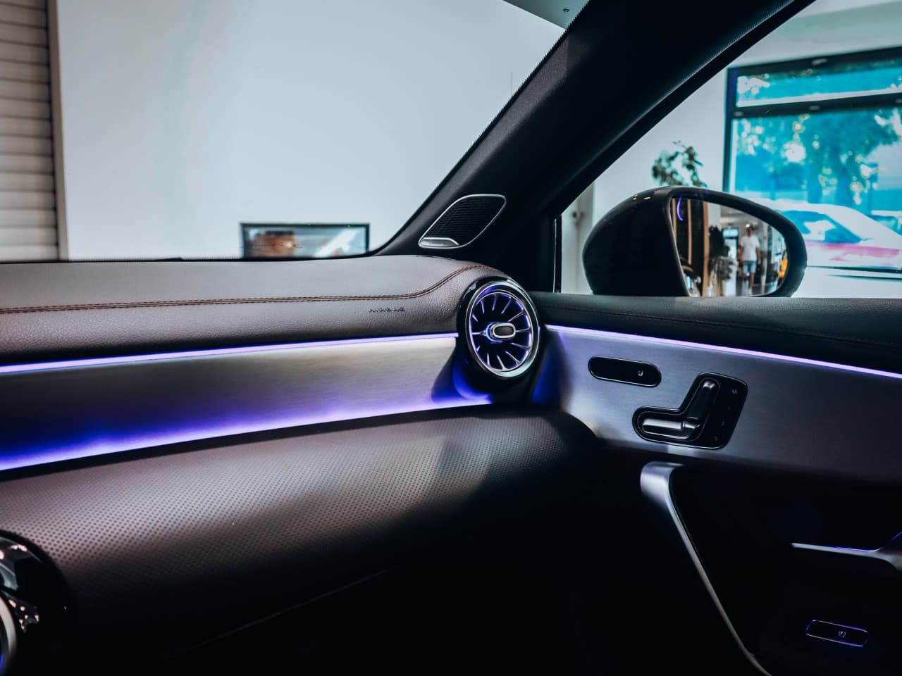 2019 Mercedes-Benz A-CLASS - 18