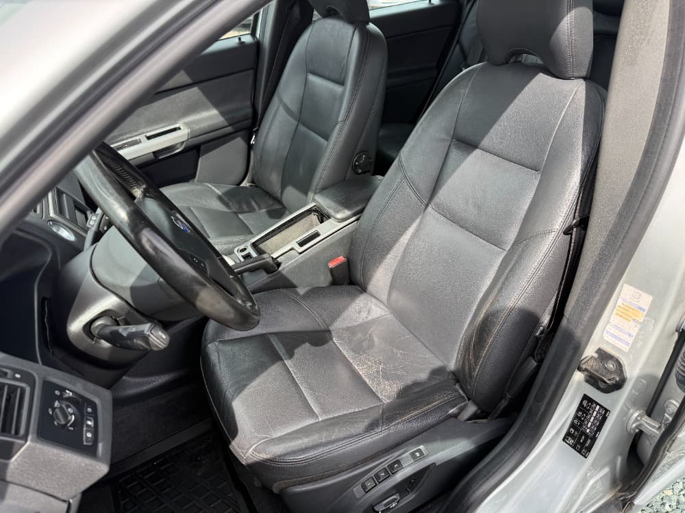 2009 Volvo V50 - 12