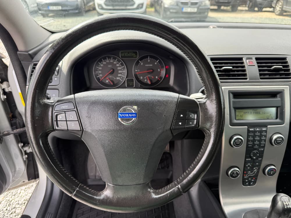 2009 Volvo V50 - 13