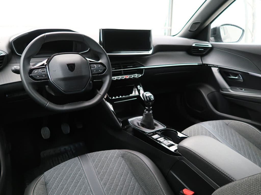 2025 Peugeot 2008 - 14