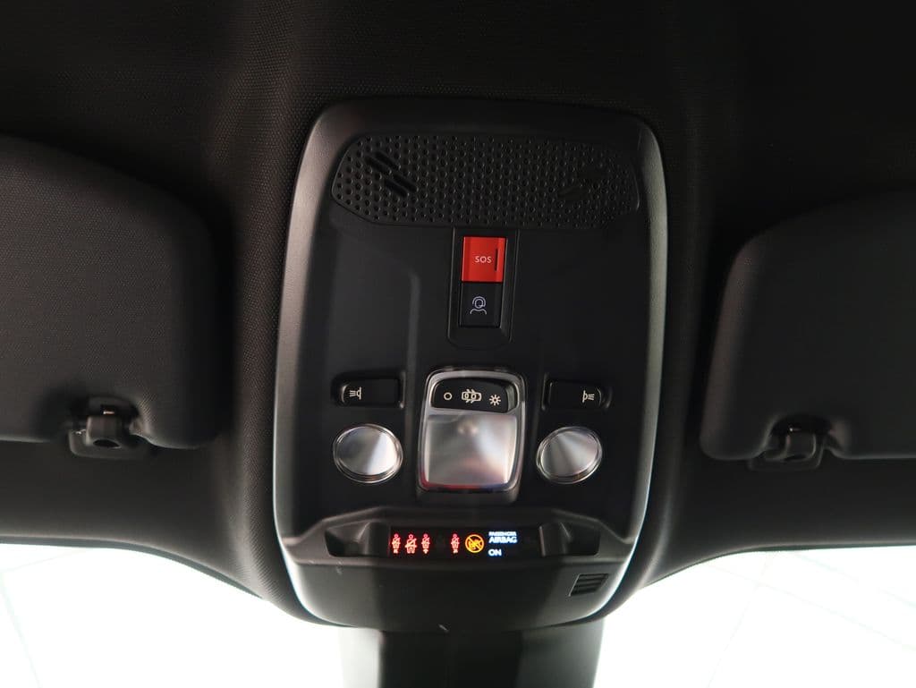 2025 Peugeot 2008 - 17