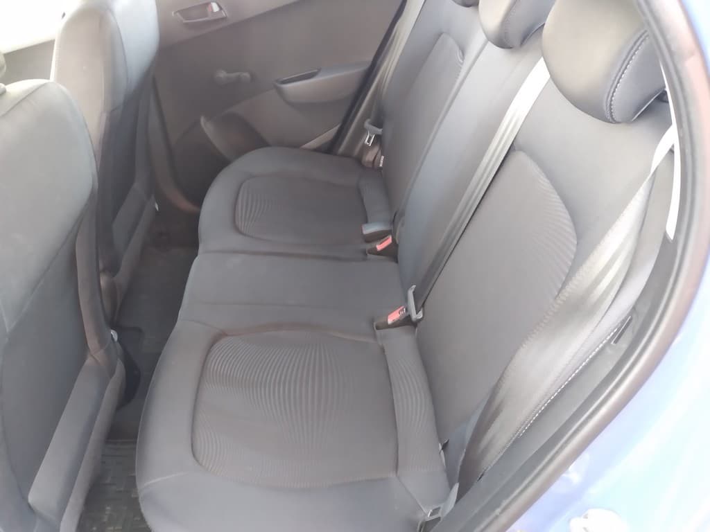 2018 Hyundai i10 - 11